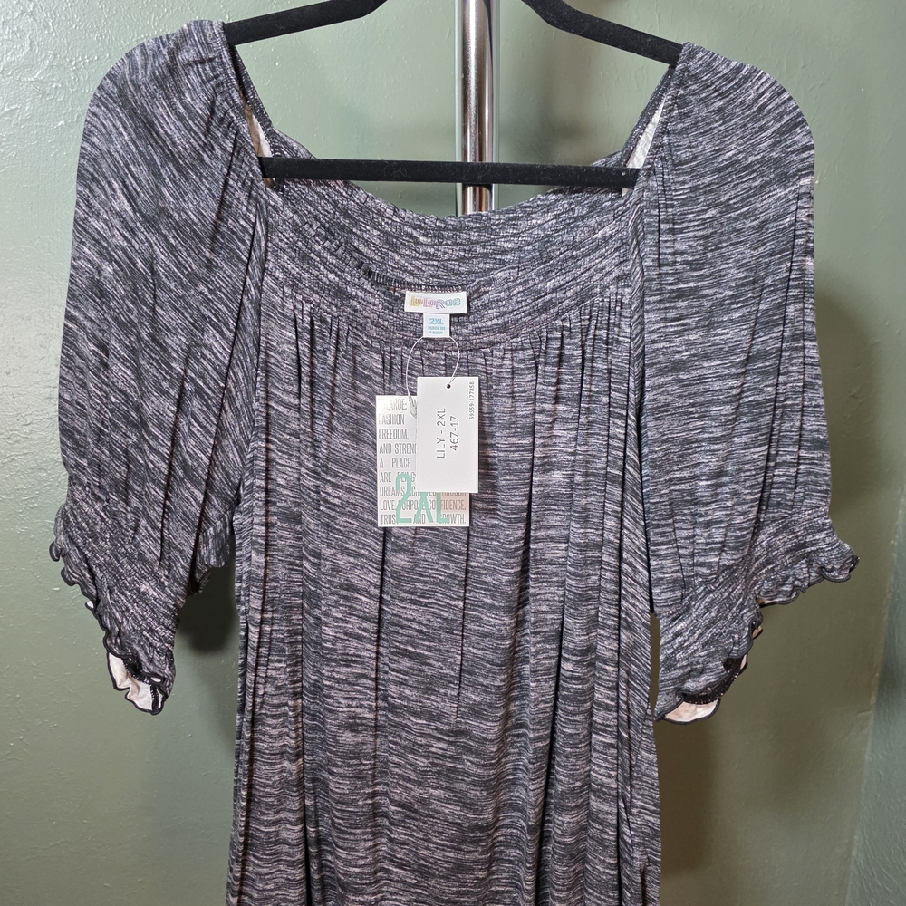 LuLaRoe Heathered Black and Gray Peasant Tunic
